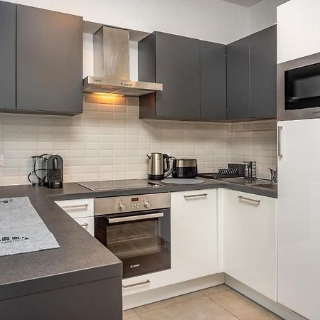 Grace Pine Apartment 3 Budapest Luaran gambar
