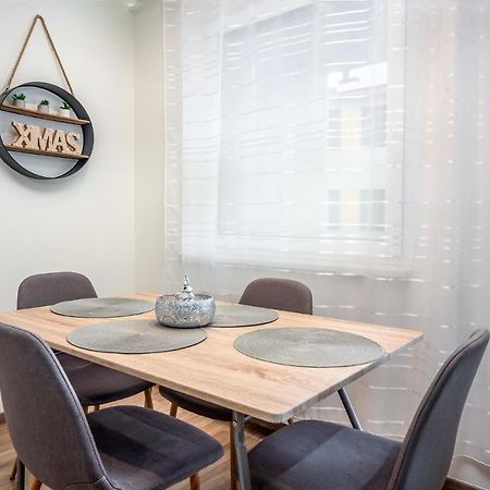 Grace Pine Apartment 3 Budapest Luaran gambar