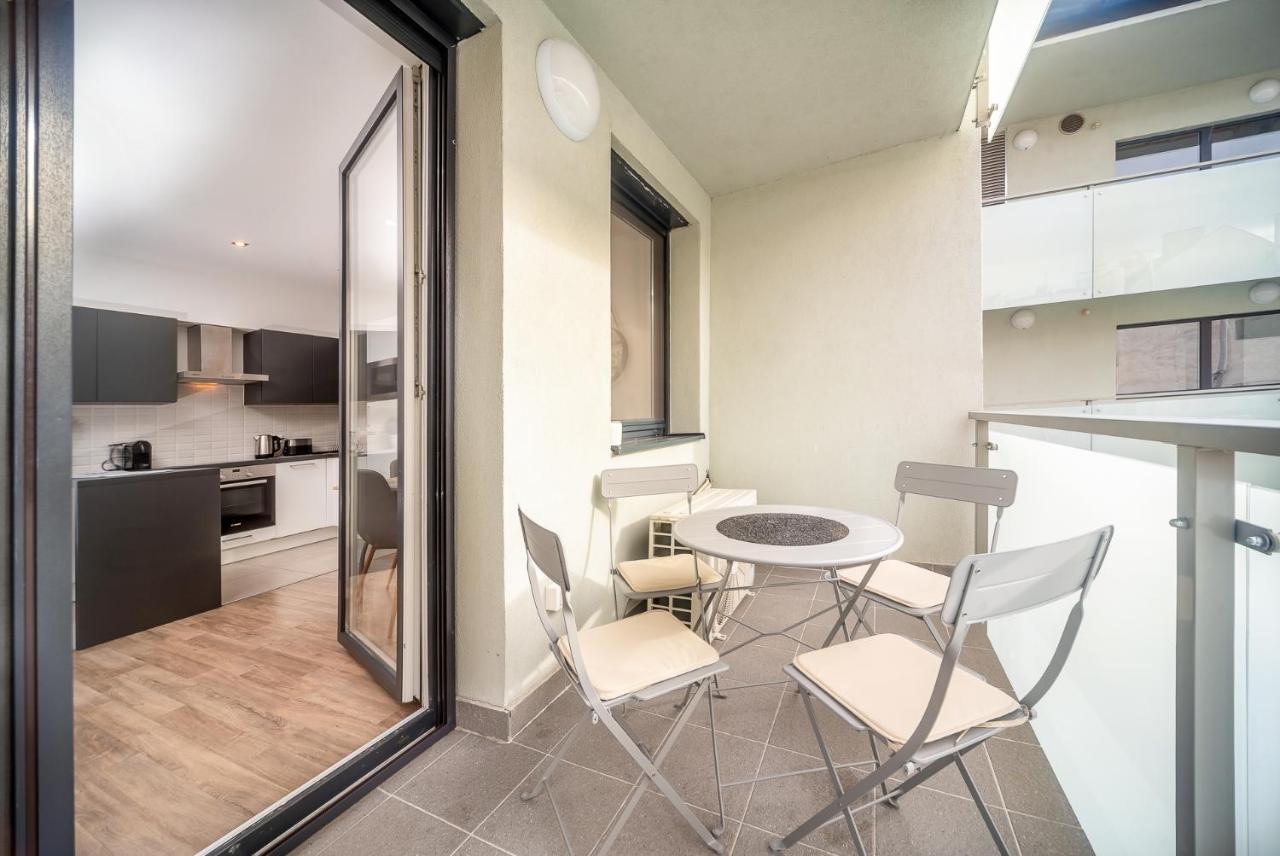 Grace Pine Apartment 3 Budapest Luaran gambar