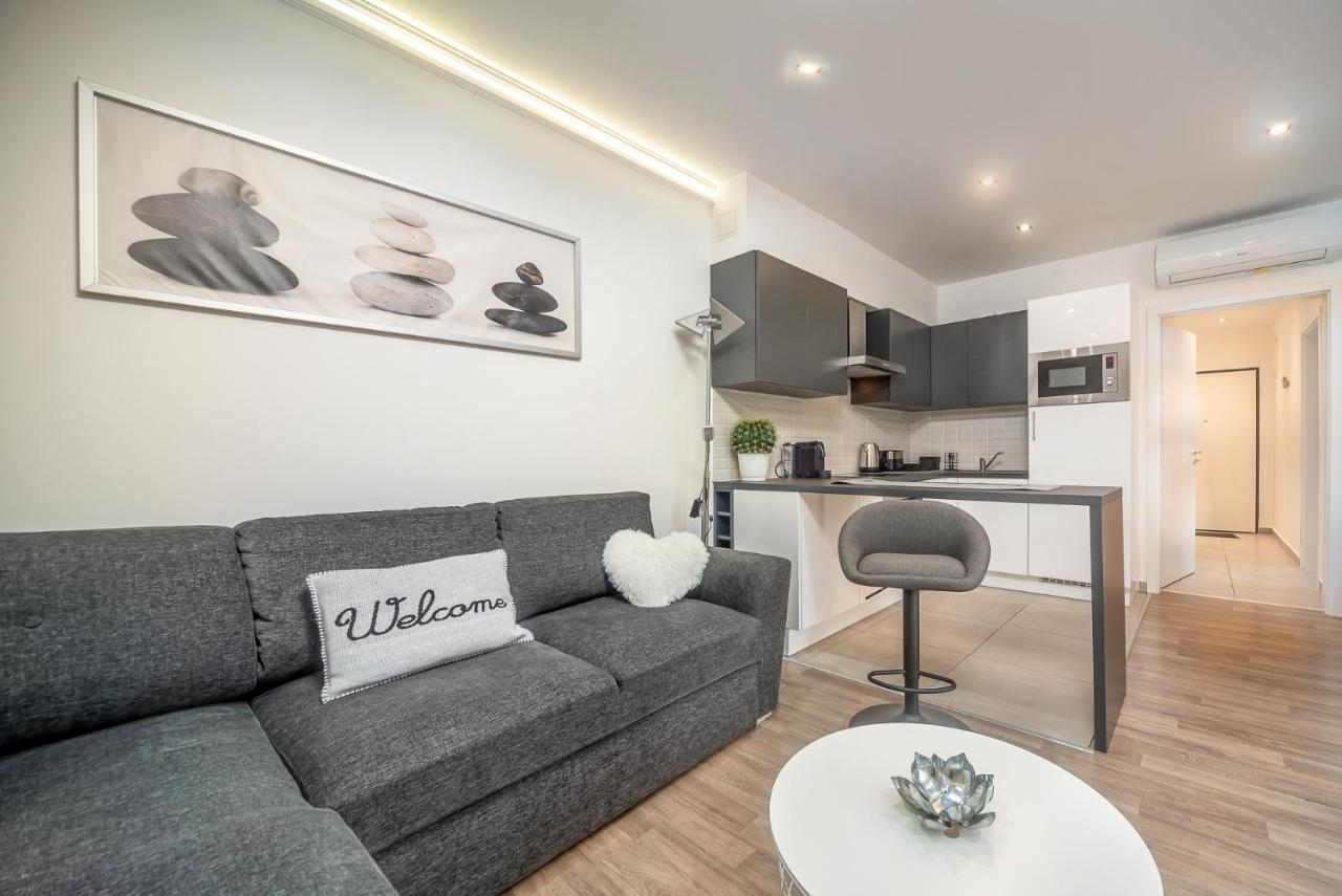 Grace Pine Apartment 3 Budapest Luaran gambar